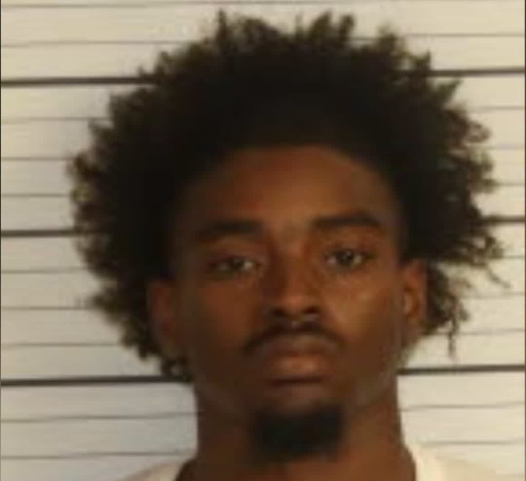 Memphis Man Charged With Attempted Murder After Allegedly Running Over Girlfriend