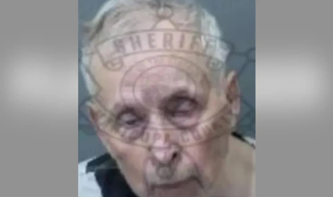 Retired Arizona cop, 92, fatally stabbed his 89-year-old wife during paranoid delusion over bank accounts: cops