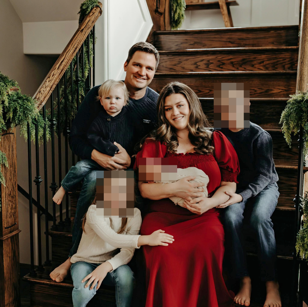 Disturbing details released after Illinois mom Corie Walsh accused of hanging 2-year-old son Bennet from rafters
