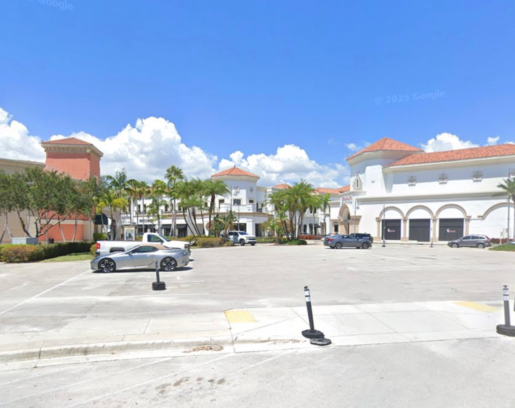 Broward woman Lynda Mae Crouse allegedly drugged a casino date to steal his $98,000 Rolex — before bonding out for $2,000