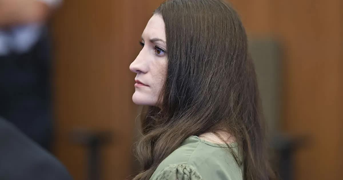 Disturbing past of lone holdout juror who forced mistrial in Lindsay Clancy triple-murder case