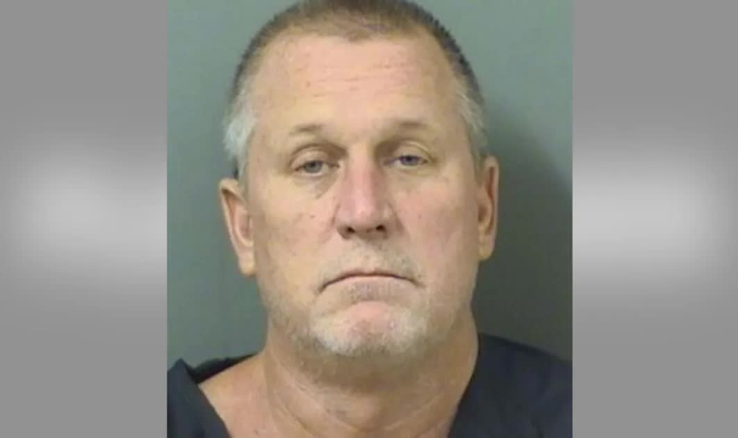 Florida life coach Alexander Harrington stabbed his mother to death hours after posting forgiveness video: cops