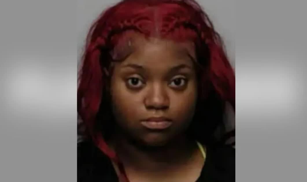 Alabama mom Jakayla Williams, 21, who threw her newborn in a dumpster to save money, gets life without parole