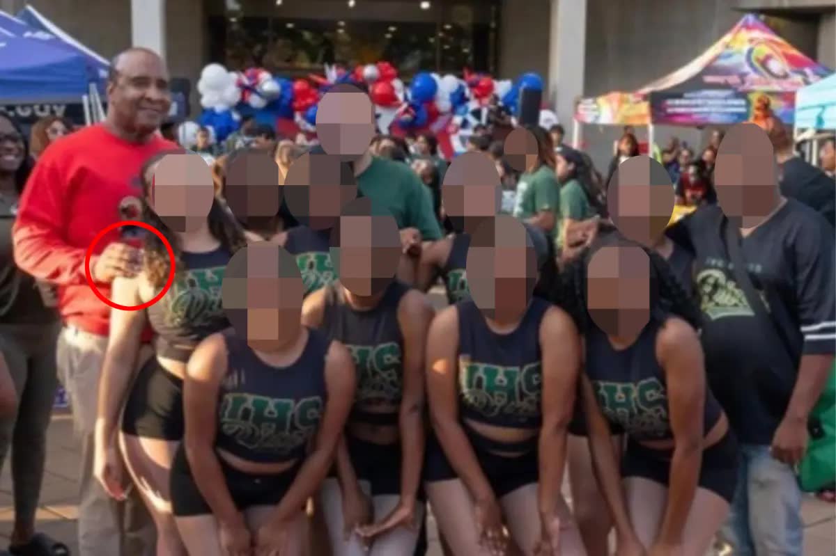 Inglewood Mayor James Butts, accused of grabbing teen cheerleader's butt during photo op, faces furious resignation demands